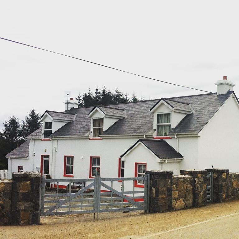 The Old School House Βίλα Clifden Εξωτερικό φωτογραφία